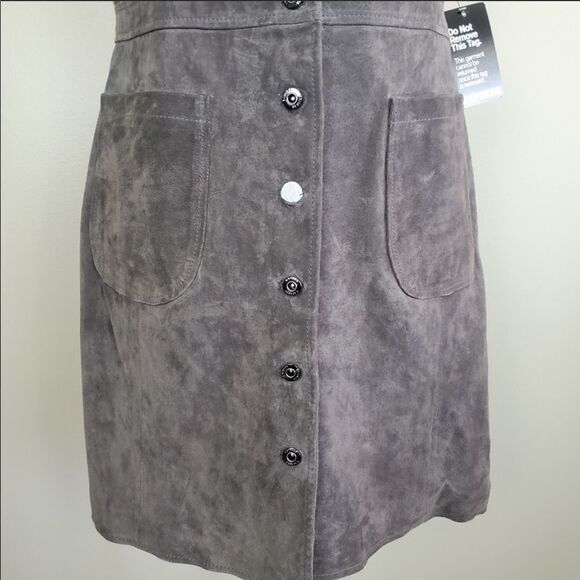 ✨HP✨Button Front Patch Pocket Sheath Dress✨ - Picture 4 of 7